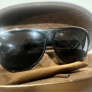 Gucci Black Sunglasses